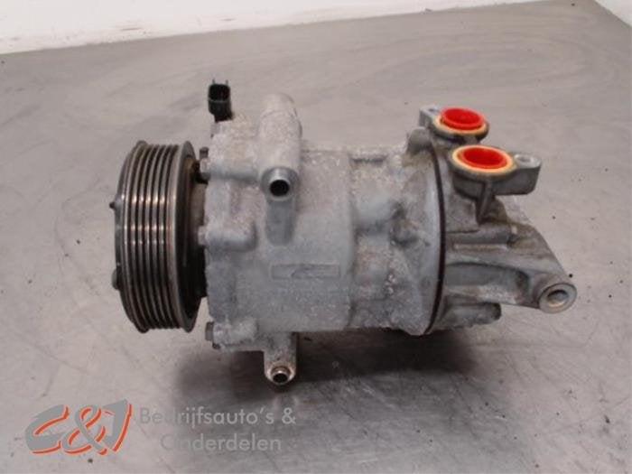 Pompe clim d'un Peugeot Boxer, -, 3 mois de garantie, Utilisé, -