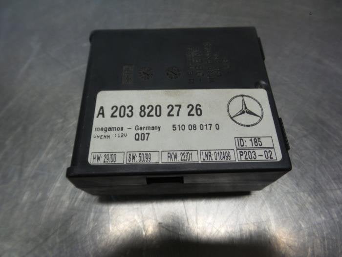 Relais alarme d'un Mercedes C-Klasse (C-Klasse 00-), 3 mois de garantie, Utilisé, -, -