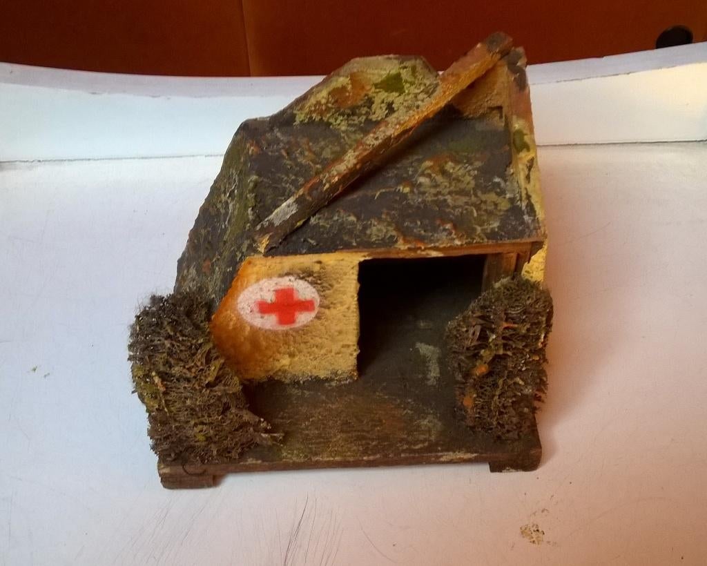 Miniatuur militaire ziekenzaal rond 1940, Verzamelen, Ophalen, Zo goed als nieuw