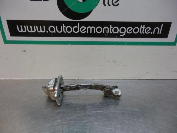 Butée 4portes arrière gauche d'un Citroen C1 (C1 05-), Autos : Pièces & Accessoires, -, Utilisé, -, -
