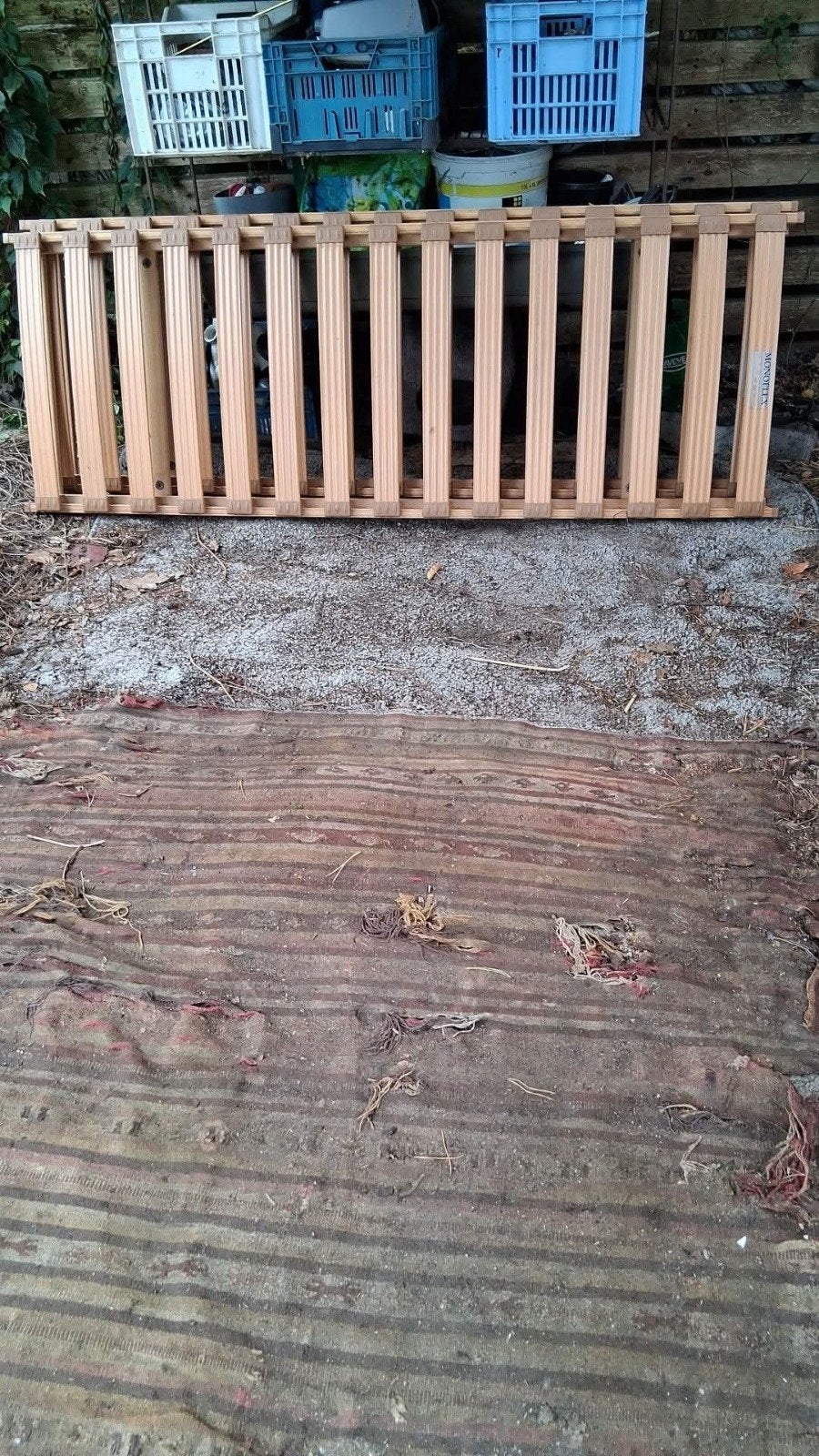 Lattenbodems 2 st. 70 cm,gratis, Huis en Inrichting, Ophalen