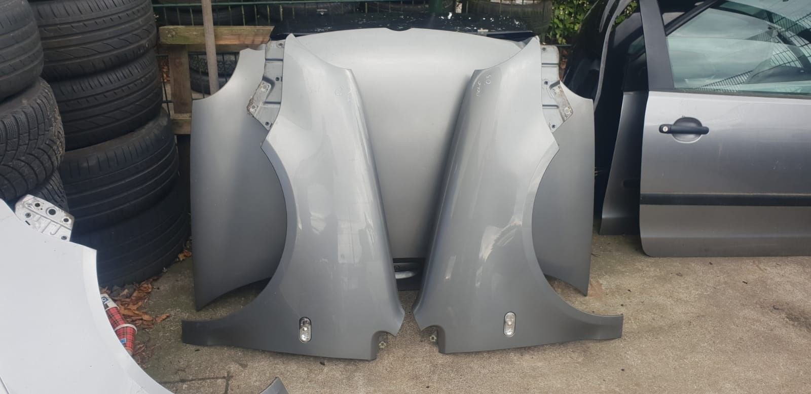 VW POLO VOORSCHERMEN BJ 2002 TOT 2005, Auto-onderdelen, Gebruikt, -, -, Ophalen of Verzenden