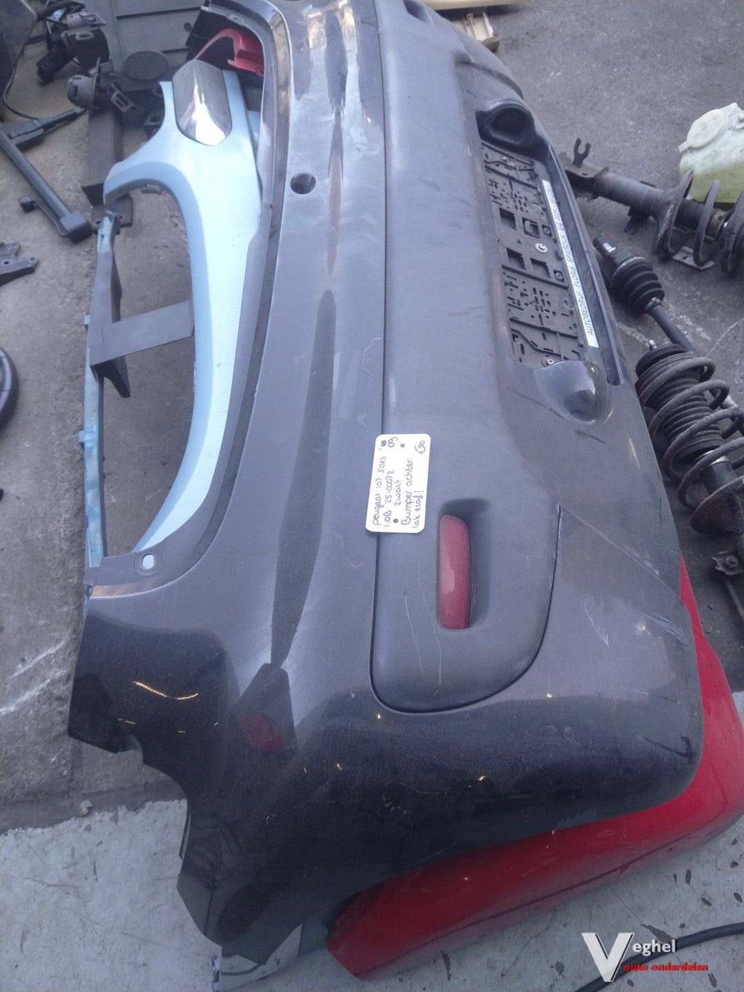 Peugeot 107 2009 achterbumper zwart, Arrière, -, Enlèvement, Utilisé