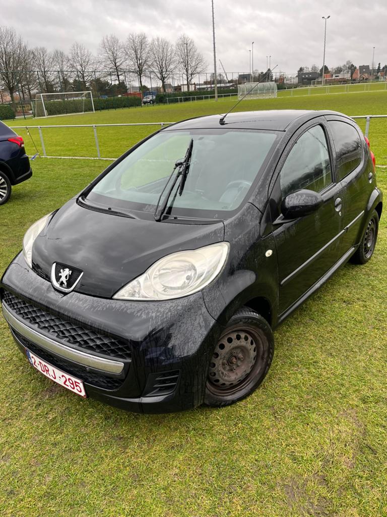 Peugeot 107 bj. 2010 km 282000, Particulier, Te koop