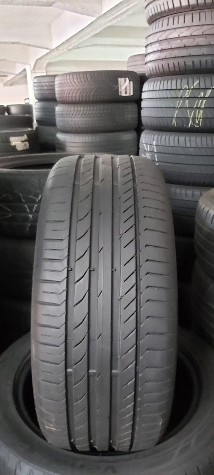 22550r17 225 50 r17 225/50/17 Continental Hankook avec mont, Ophalen of Verzenden