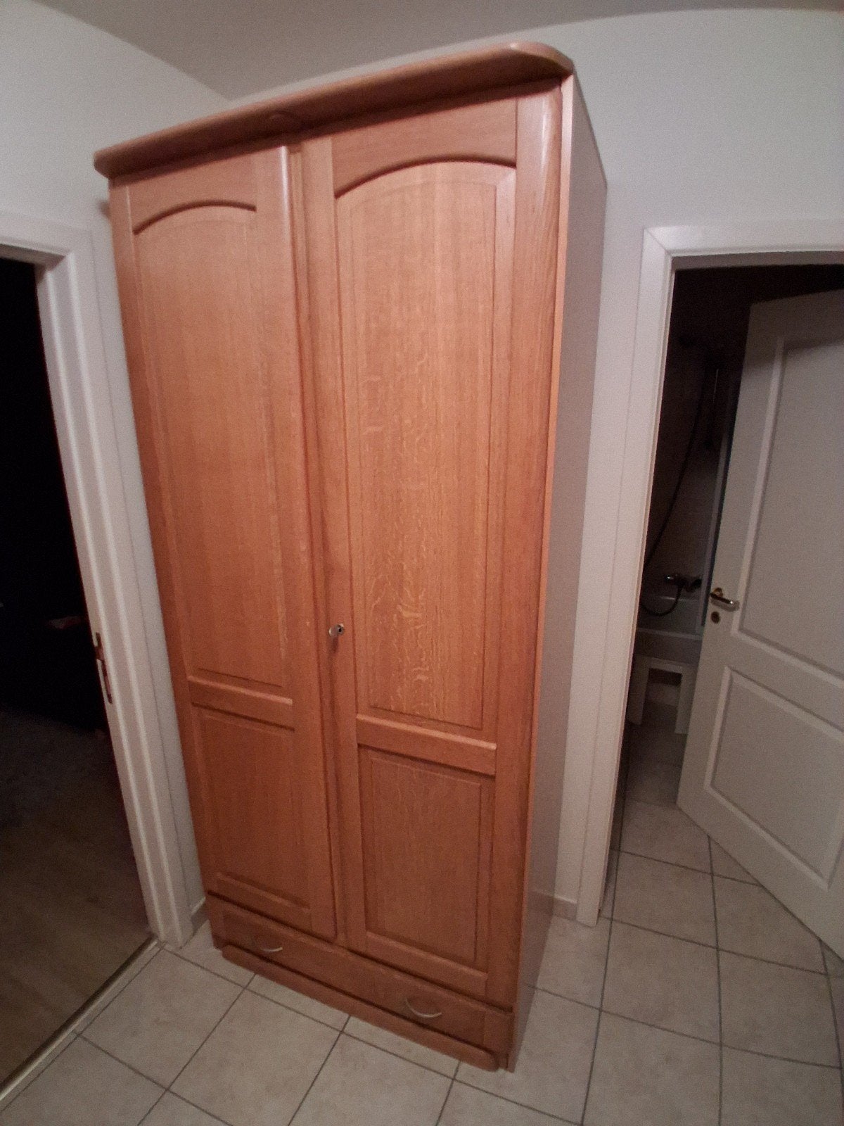 Ideale kast voor de hal...uit stevig hout, Huis en Inrichting, Ophalen