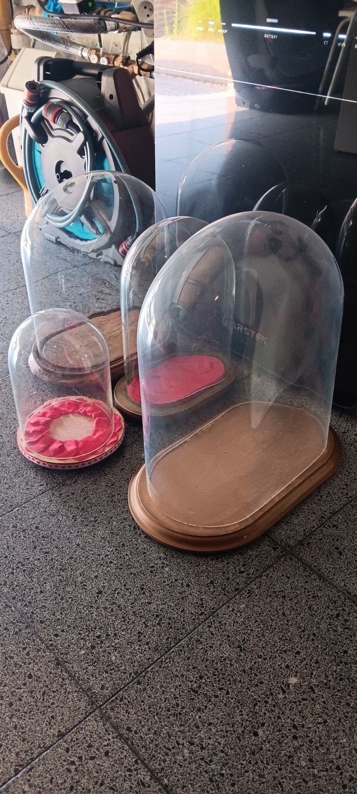 4 cloches en verre, le tout pour 10€, Enlèvement
