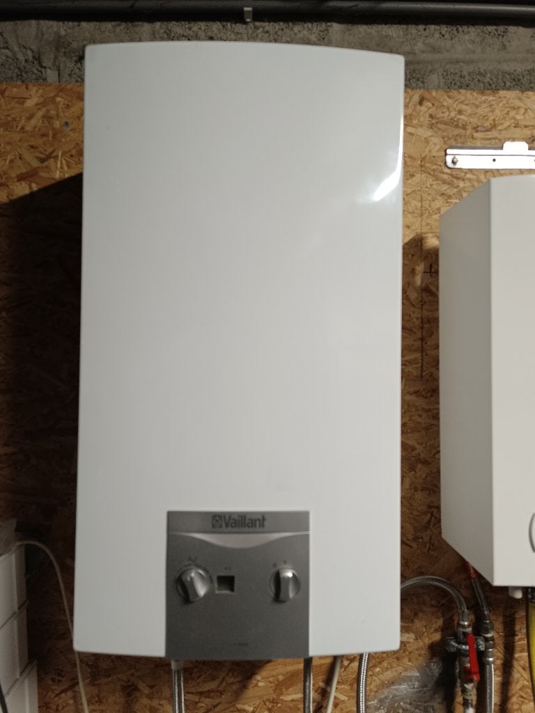 chauffe eau au gaz naturel Vaillant Turbo mag 17 litres, Doe-het-zelf en Bouw, Chauffageketels en Boilers, Zo goed als nieuw, Aardgas