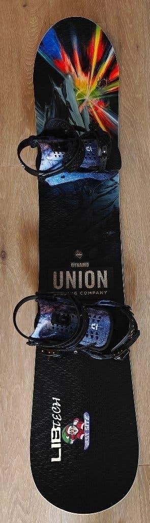 Lib Tech Dynamo 156 (2022-2023) snowboard, Sports & Fitness, Snowboard, Enlèvement, Comme neuf, Planche