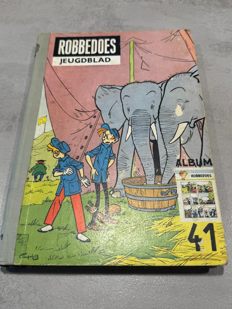 Robbedoes vintage album 41 Dupuis (1952), Boeken, Eén stripboek, Ophalen of Verzenden, Gelezen