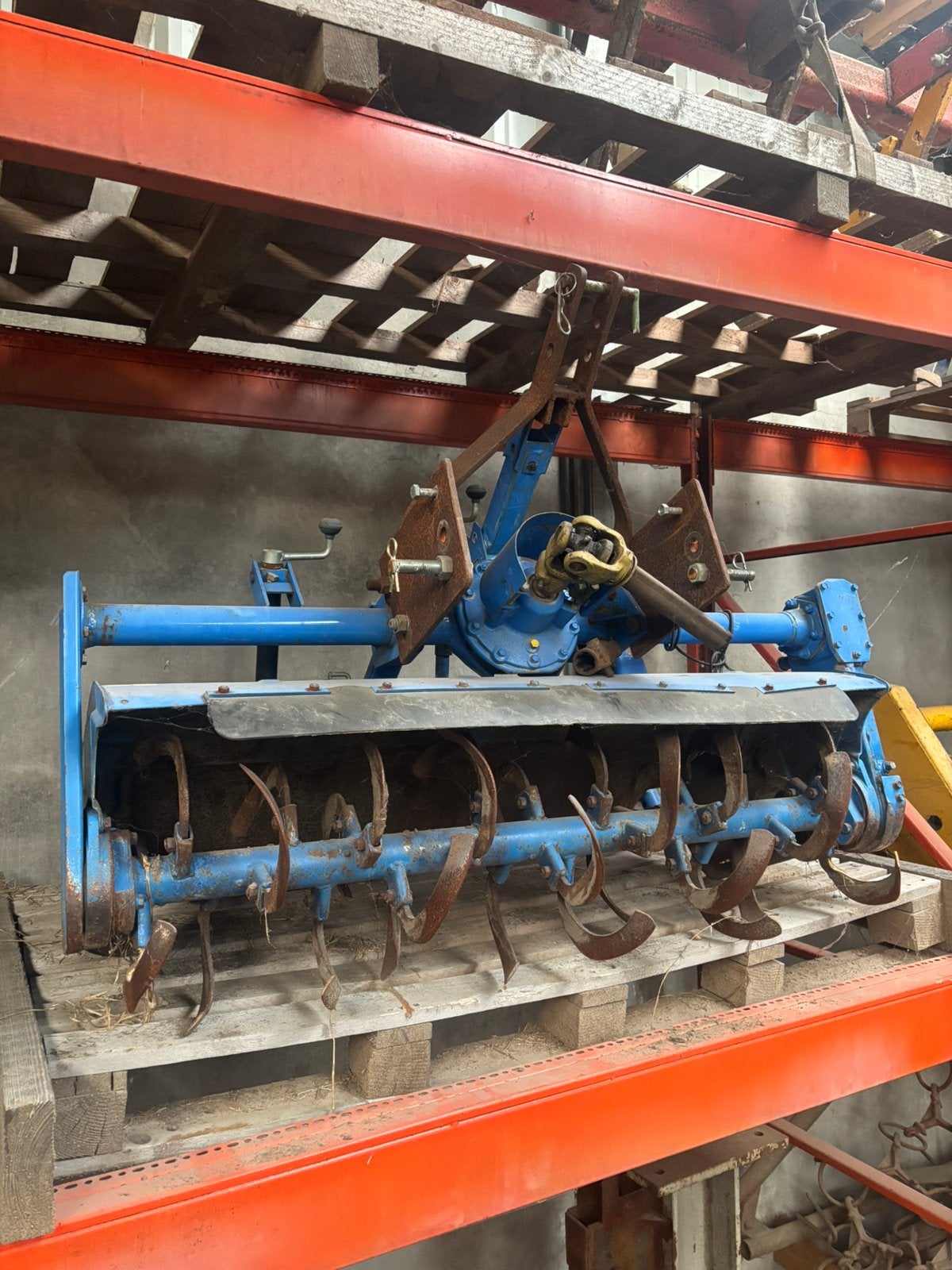 Kleine landbouw frees, Zakelijke goederen, Ophalen