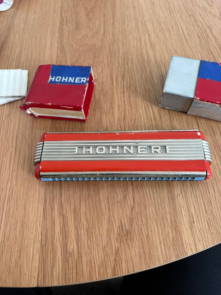 Hohner ArtDeco, Musique & Instruments, Instruments à vent | Harmonica, Enlèvement, Comme neuf