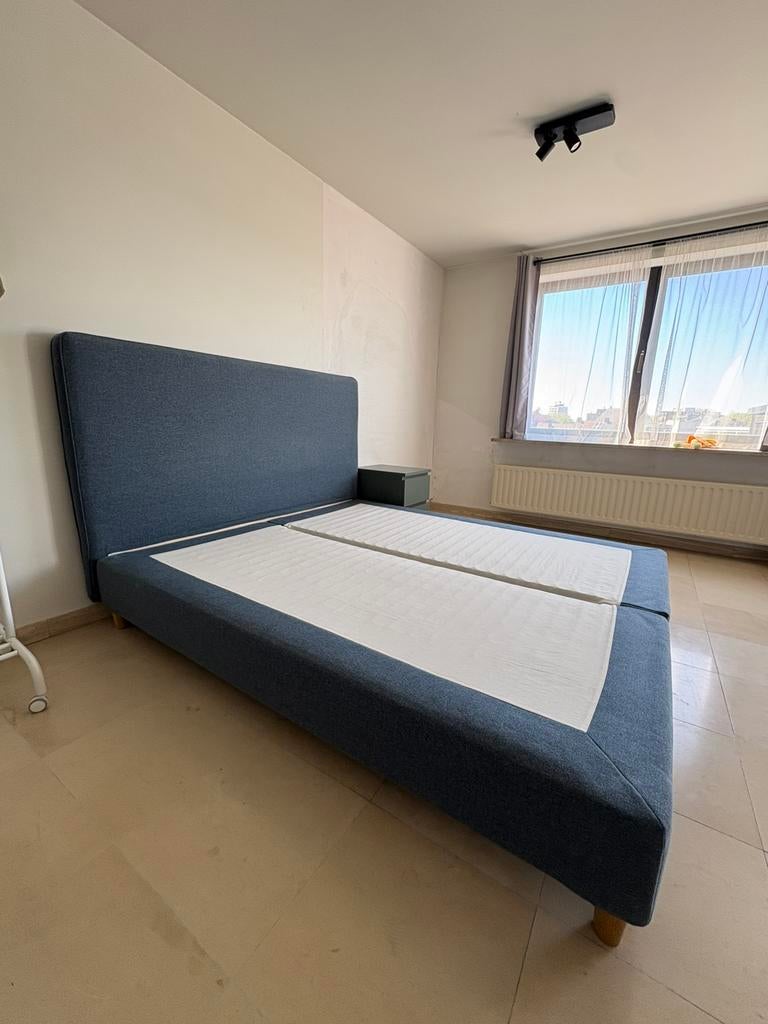 Bed IKEA 180x200, Huis en Inrichting, Ophalen, Blauw, Zo goed als nieuw, 180 cm
