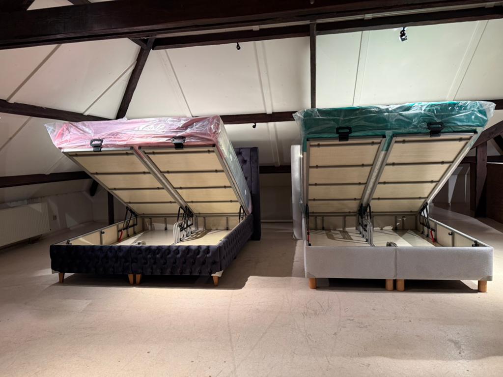 Totale uitverkoop !!  Boxspring met matras, Huis en Inrichting, Ophalen, Nieuw