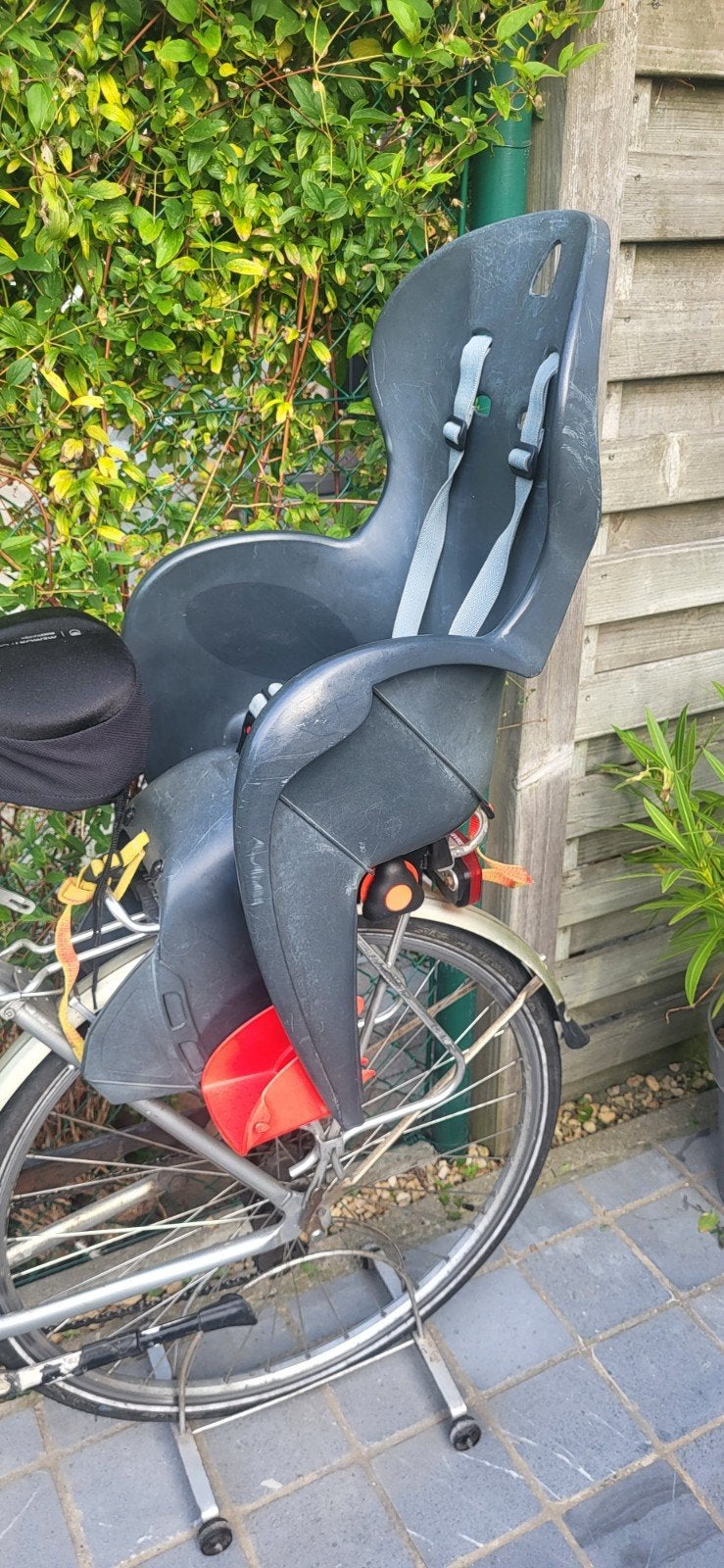 fietsstoeltje voor achterop de fiets, Ophalen, Achterzitje, Gebruikt, 9 t/m 18 kg