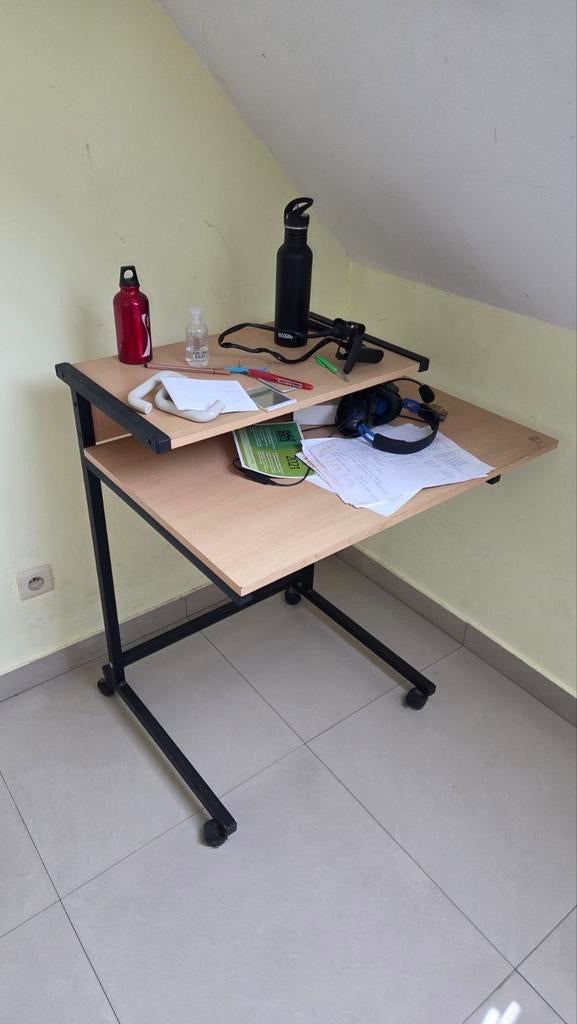Compact Computermeubel / Laptoptafel op wieltjes, Ophalen