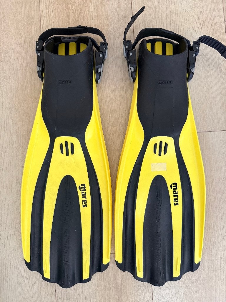 Mares Avanti Superchannel - Duikvinnen - Springstrap, Ophalen of Verzenden, Zo goed als nieuw, Zwem- of Duikvliezen