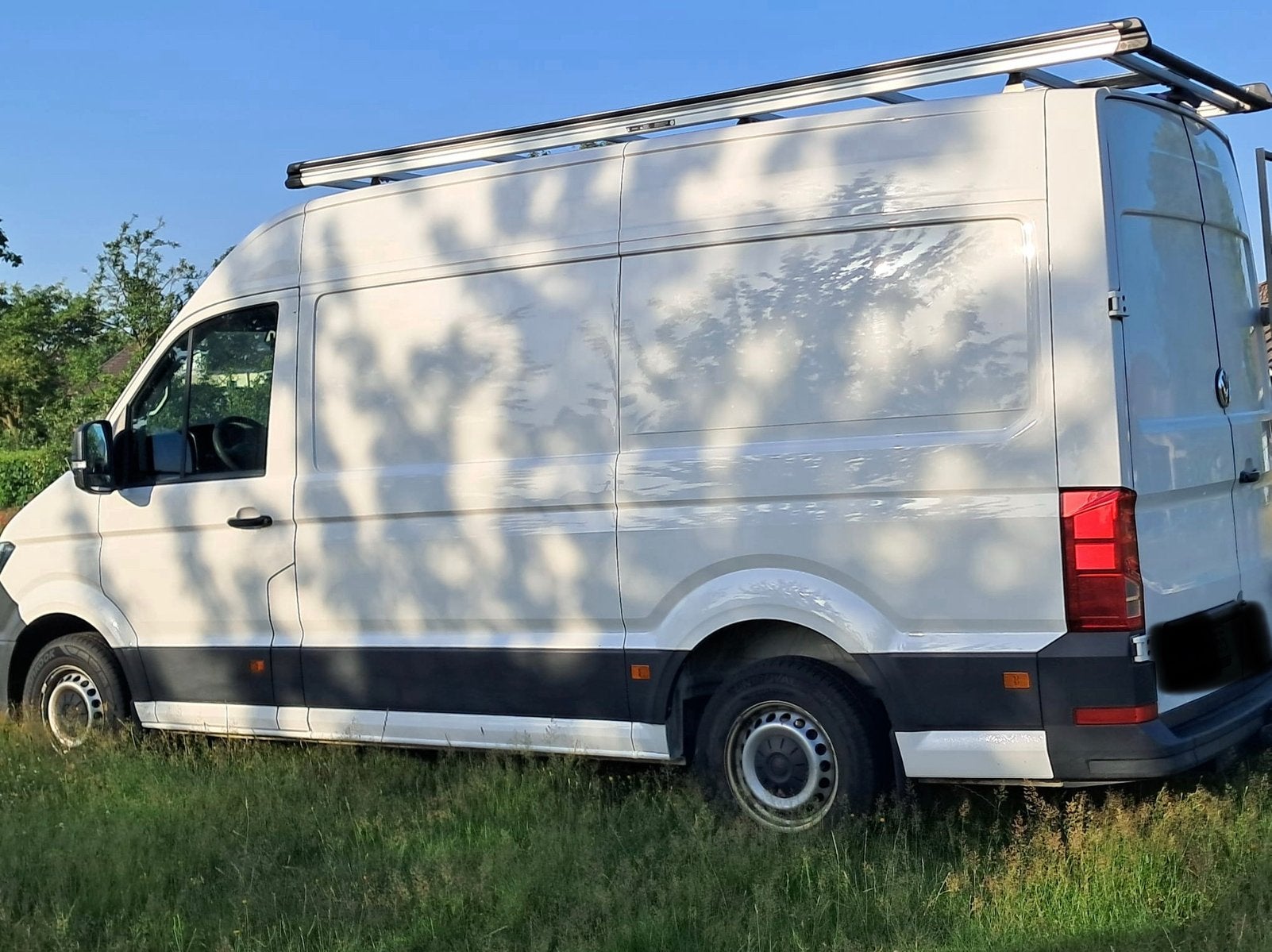Volkswagen Crafter 2020 140PK l3H3, Stof, Wit, Diesel, Particulier