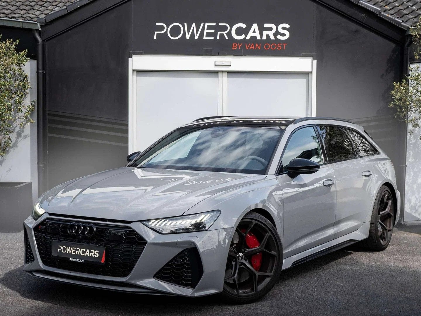 Audi RS6 Avant | Performance | Optiek Black | Pano, Auto's, Automaat, 2740 kg, Gebruikt, RS6
