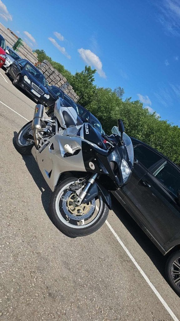 Suzuki gsxr 750, Motoren, Motoren | Suzuki, 750 cc, Occasion, 4 cilinders, Meer dan 35 kW