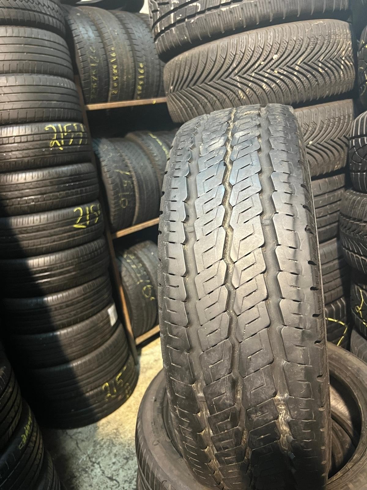225 75 16c Michelin avec montage et équilibrage, Ophalen
