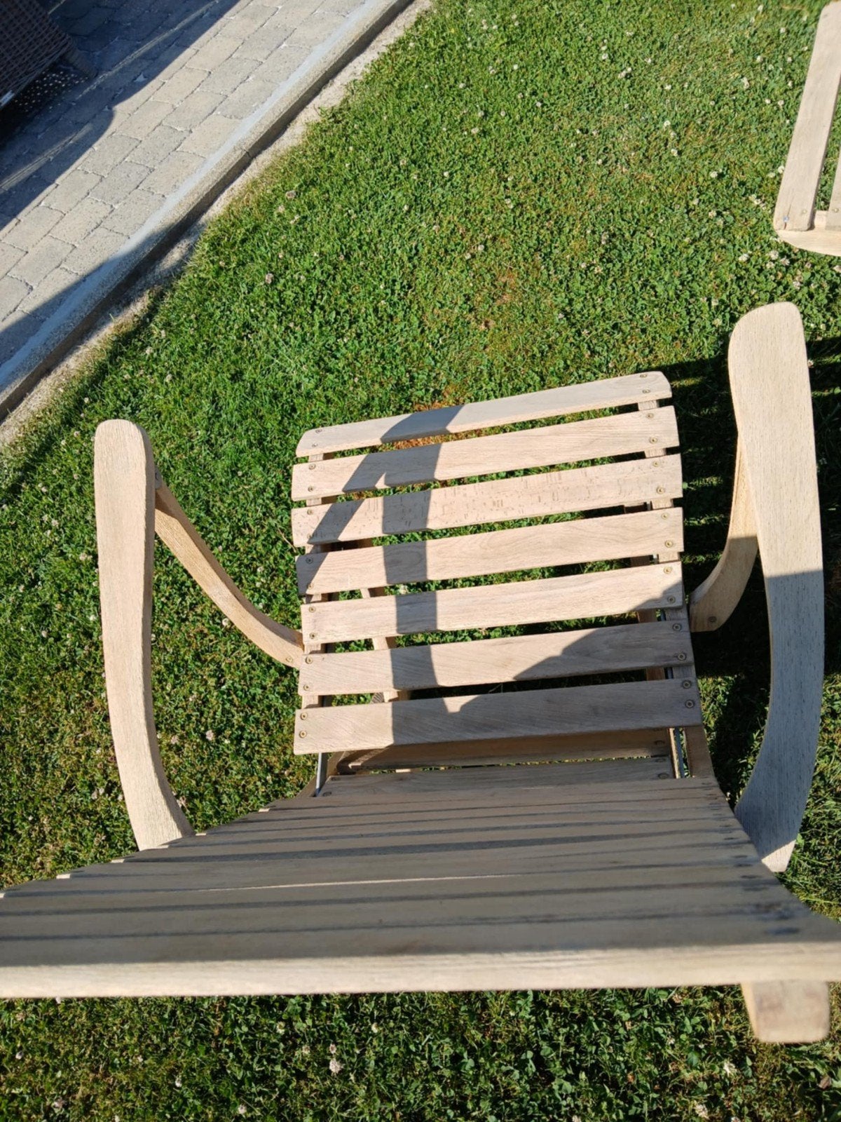 chaises de jardins, Enlèvement