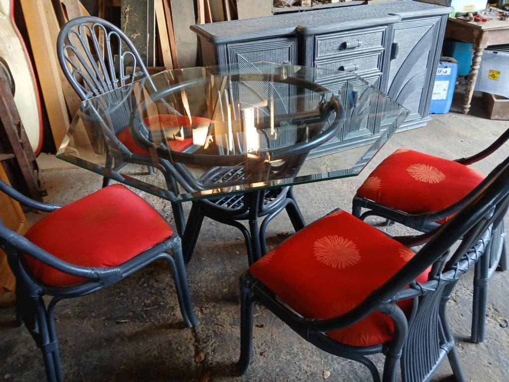 Salle à manger en rotin (commode, table, chaises), Enlèvement, Comme neuf