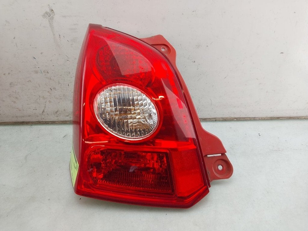 FEU ARRIÈRE GAUCHE Suzuki Alto (|35671M68K10|35604M68K10|), Suzuki-Allee 7
64625  Bensheim, DE, Suzuki Deutschland GmbH, Kontakt@suzuki.de