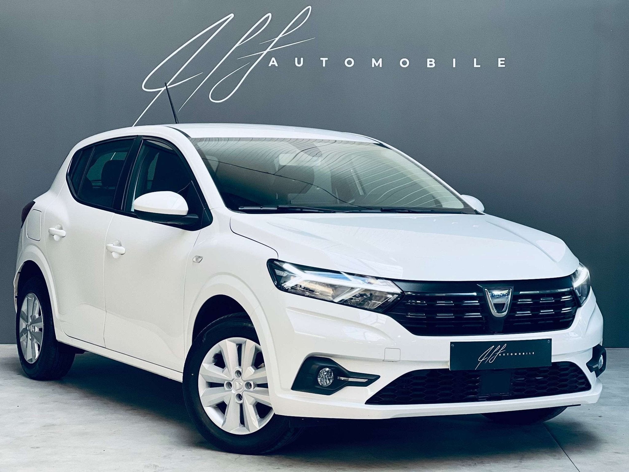 Dacia Sandero 1.0 TCe *CLIMATISATION*CARPLAY*CRUISE CONTROL*, Autos, https://public.car-pass.be/vhr/076633fe-2f3b-49dd-a08a-16fbeba97f06