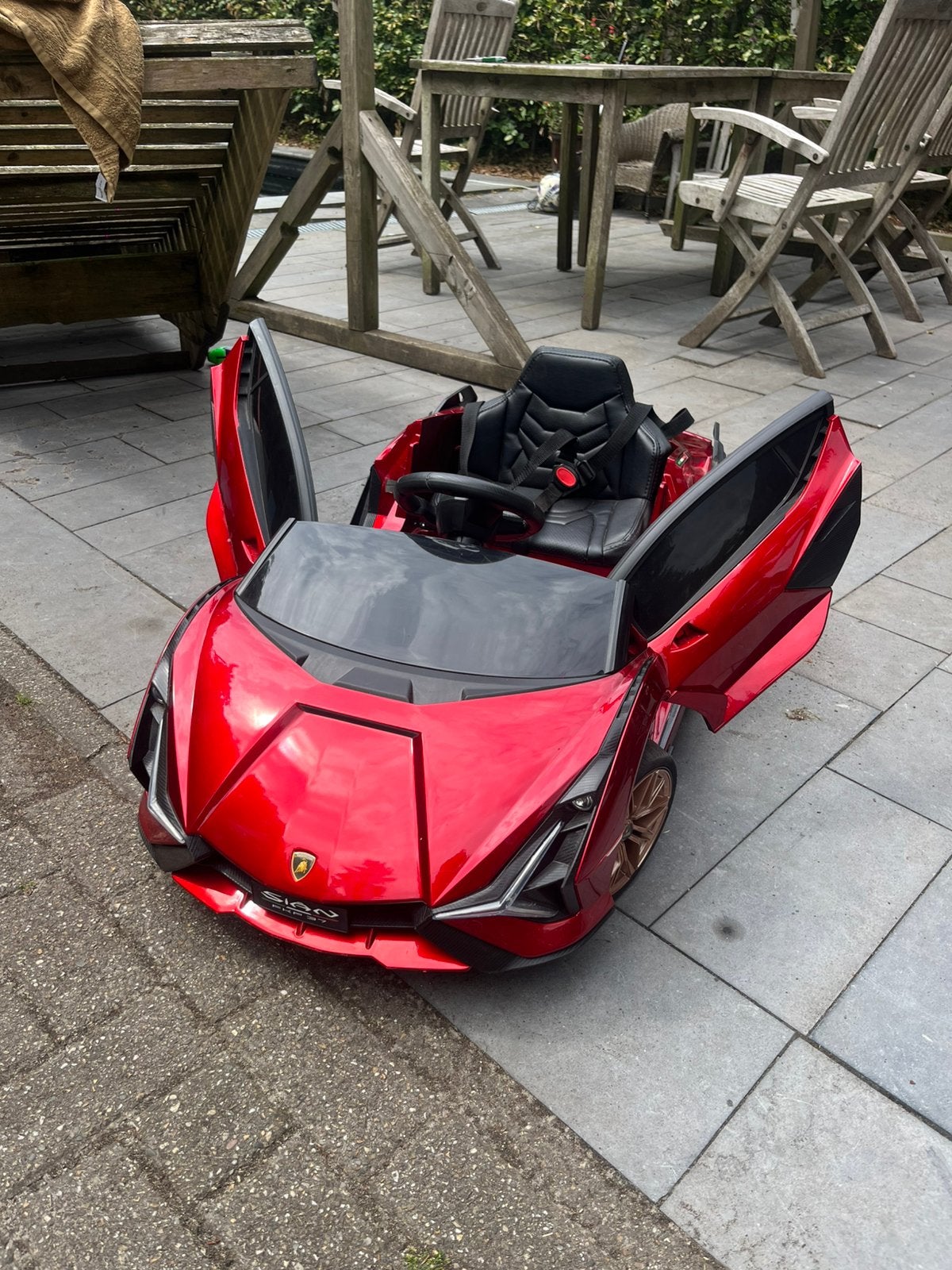 Kinderauto Lamborghini sian, Ophalen, Zo goed als nieuw