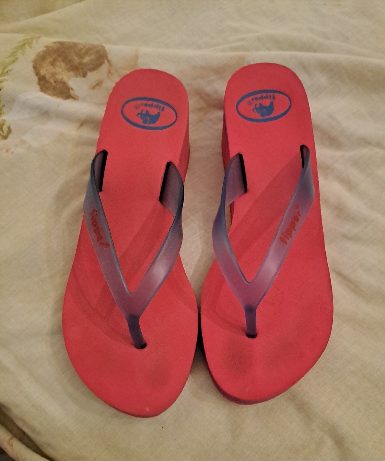 gratis teenslippers, Ophalen