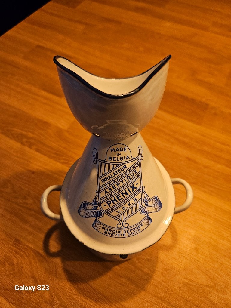 Ancien inhalateur en tôle émaillée Phenix - Vintage, Ophalen