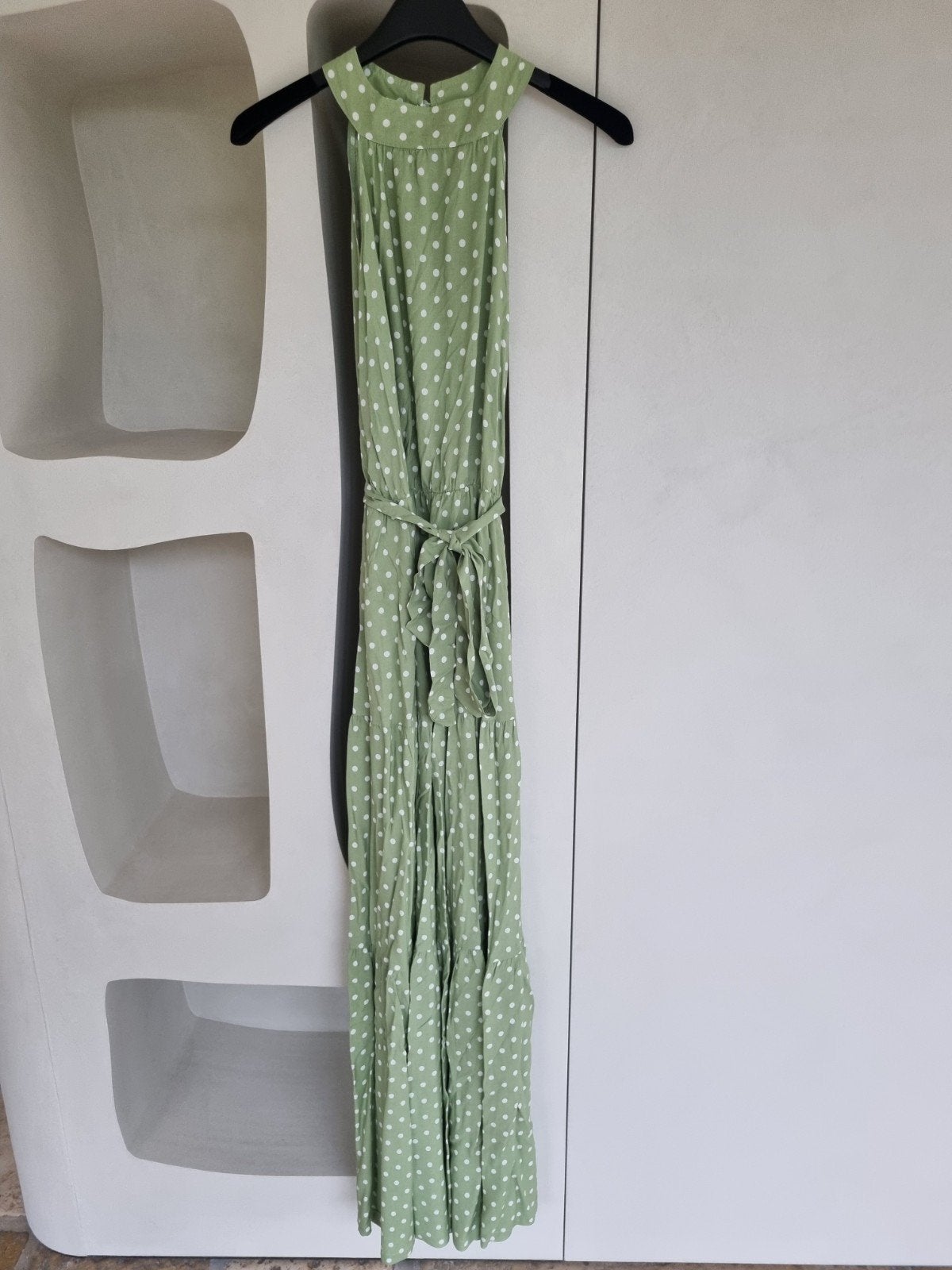 Lange zomerjurk (lichtgroen/witte bolletjes) L, Maat 42/44 (L), Ophalen of Verzenden, Zo goed als nieuw, Onder de knie