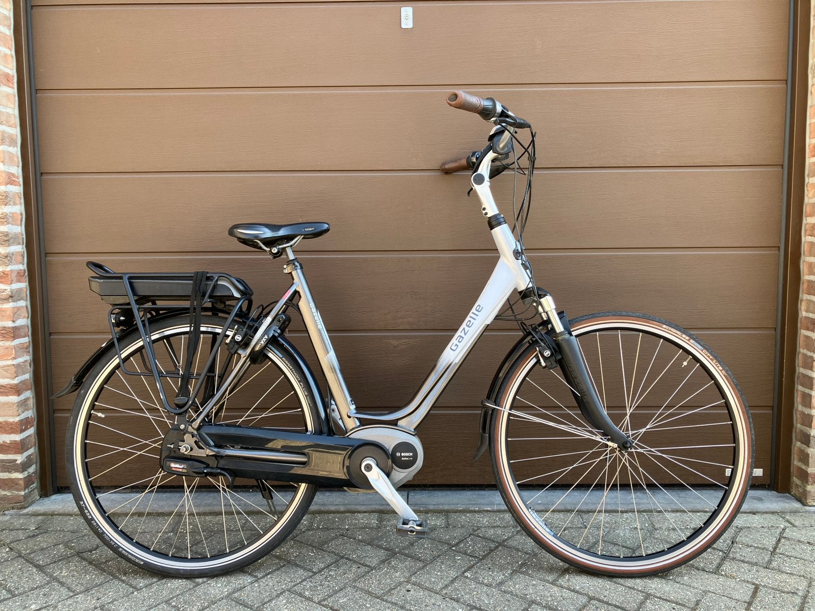 Gazelle elektrische damesfiets met Bosch middenmotor, Fietsen en Brommers, Elektrische fietsen, Ophalen, Gazelle