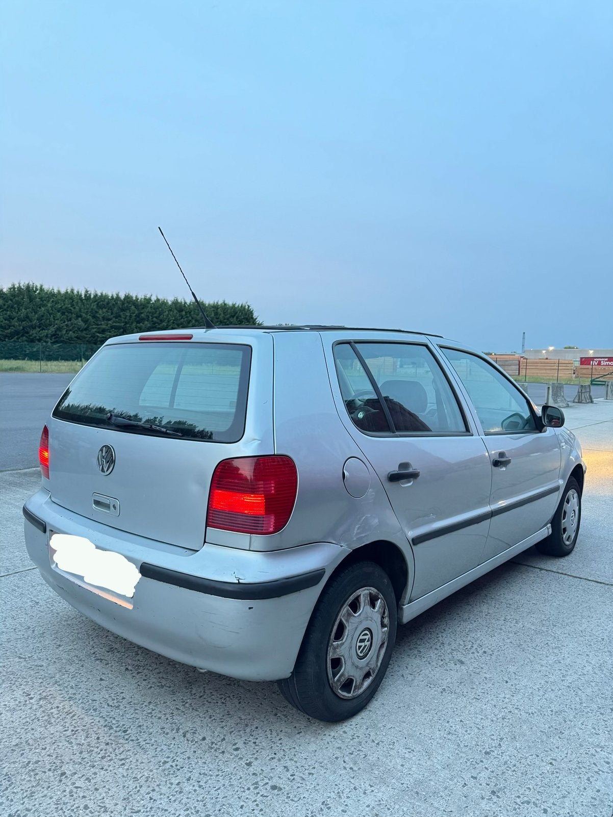 Vw Polo 1,4 benzine euro4, gekeurd vvk, rijdt super, …, Auto's, Voorwielaandrijving, Stof, Zwart, 4 cilinders