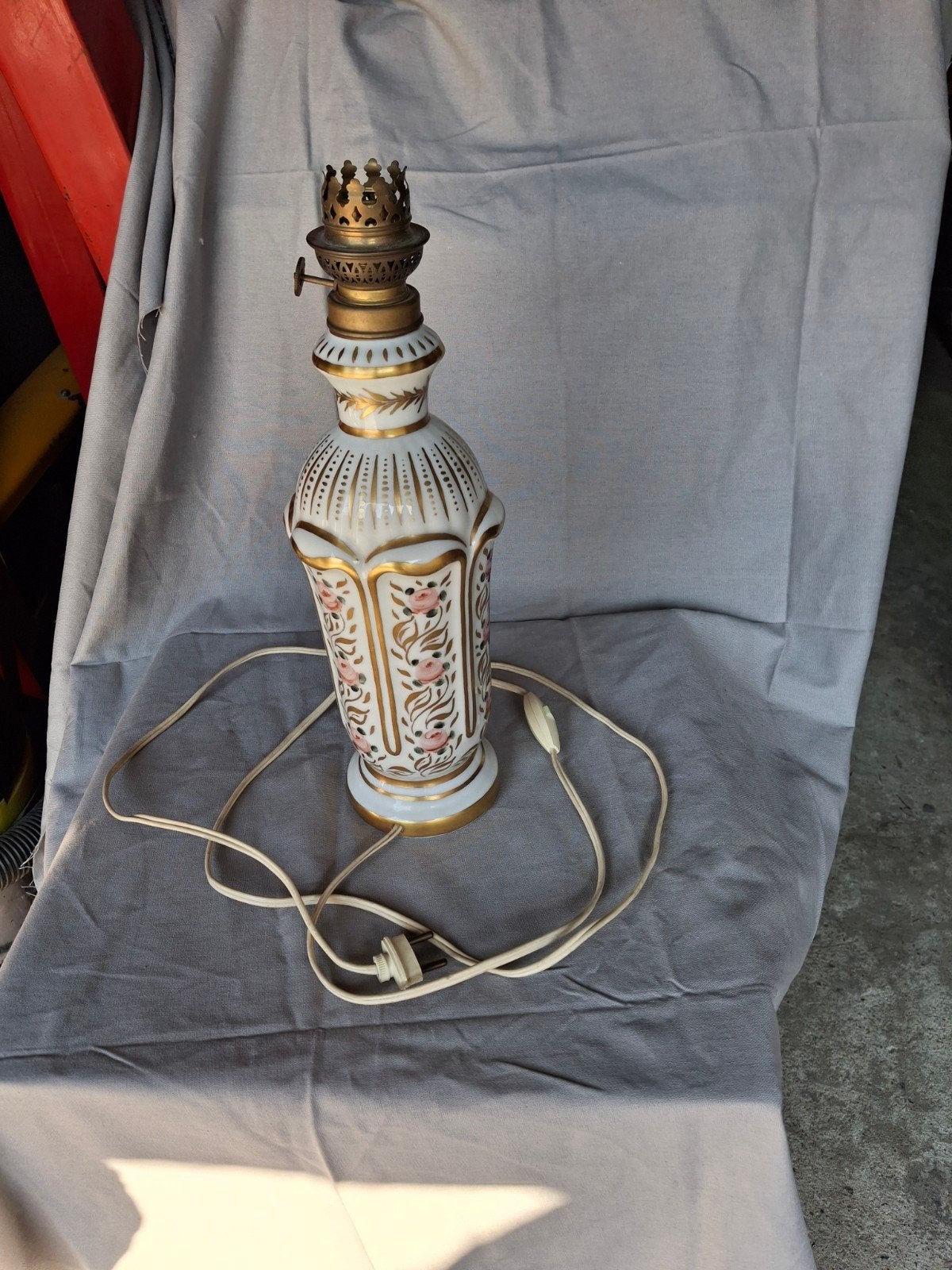Prachtige lamp, merk Gilland peint main., Ophalen