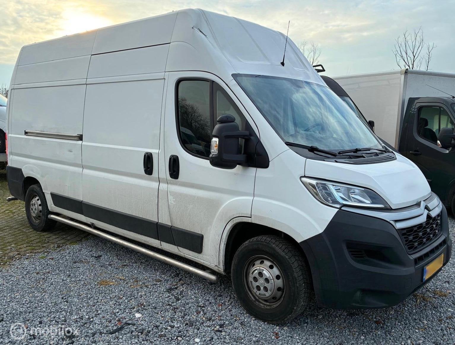 Citroen Jumper 35 2.0 BlueHDi L3H3 EURO 6 MOTOR DEFEKT, Auto's, Bestelwagens en Lichte vracht, Stof, Gebruikt, 4 cilinders, Citroën