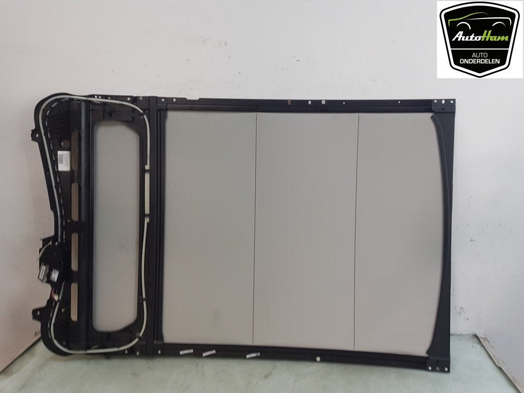 SCHUIF-KANTELDAK Renault Kadjar (RFEH) (|912506482R|), Gebruikt, Renault, Peter-Huppertz-Straße 5
51063  Köln, DE, Dialog.deutschland@renault.de