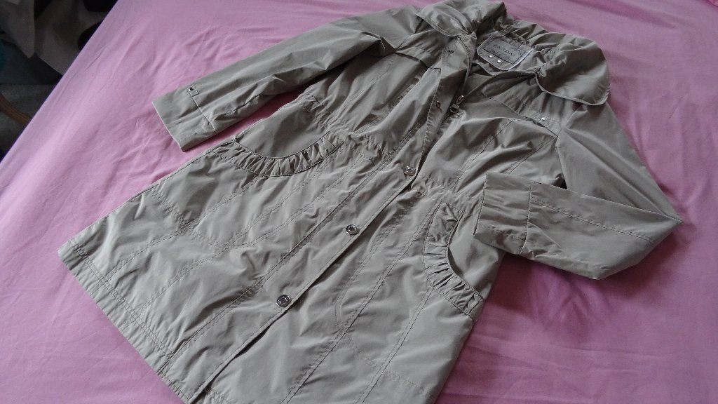 IMPERMÉABLE, Taille 38/40 (M), Enlèvement ou Envoi, Beige, Porté