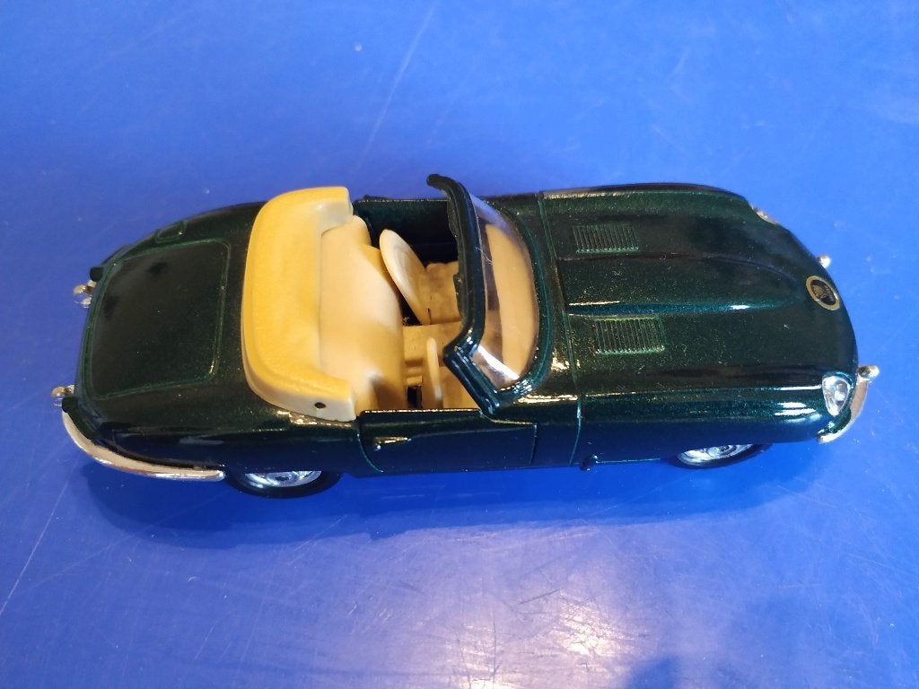 jaguar cabriolet rijdt op veeraandrijving schaal 1/38 nieuw, Enlèvement ou Envoi, Neuf, Voiture