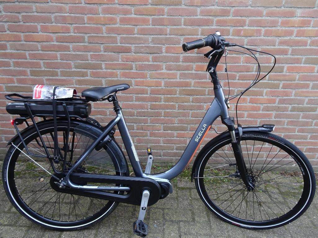 nieuw staat stella midden motor 500 watt accu inc lader, 51 tot 55 cm, Ophalen, Zo goed als nieuw, 50 km per accu of meer