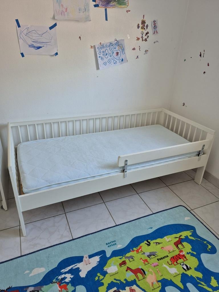 Kinderbedje, Ophalen, Matras