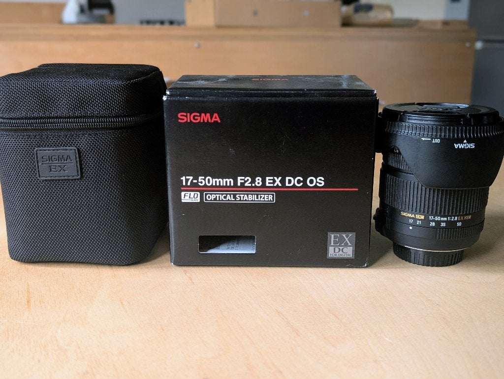Sigma 17-50/2.8 voor Nikon AFD, TV, Hi-fi & Vidéo, Sigma, Enlèvement ou Envoi, Comme neuf, Housse/sac de protection