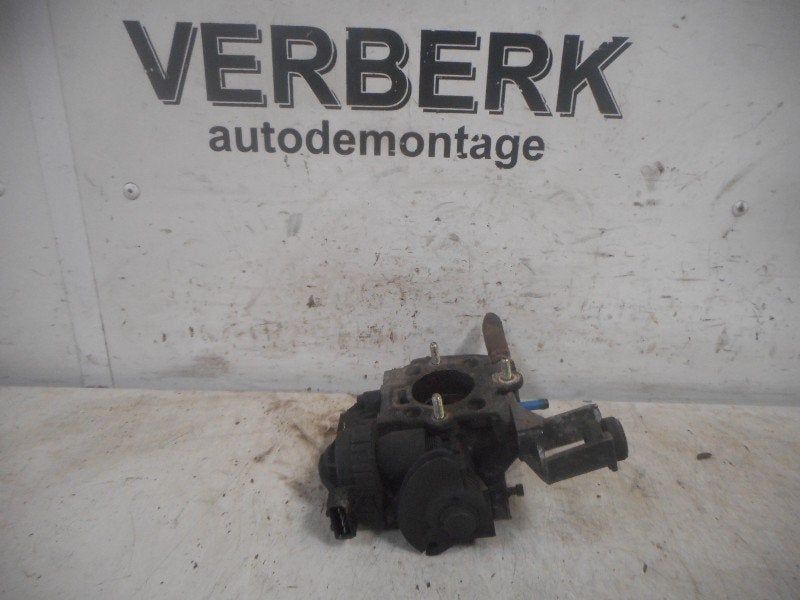 GASKLEPHUIS Opel Corsa B (73 / 78 / 79) (01-1993/09-2000), Gebruikt, Opel, Opel Automobile GmbH, Kontakt-opel@opel.com