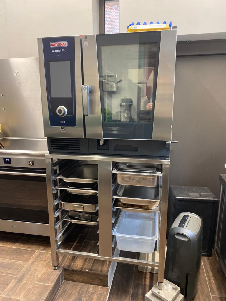 Four Rational Icombi Pro 3*220V - NEUF, Ophalen