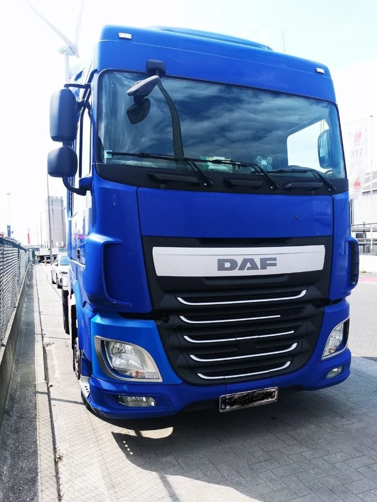 Te koop DAF XF460, Auto's, Vrachtwagens, Particulier, DAF, Diesel, Euro 6, Automaat, Blauw, Ophalen