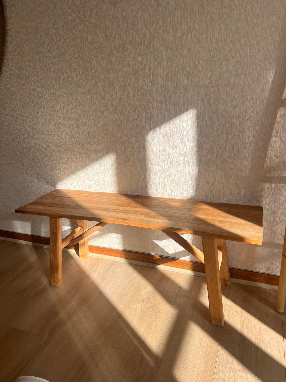 Houten bankje – Naturel hout – Scandinavisch / Japandi stijl, Ophalen, Zo goed als nieuw