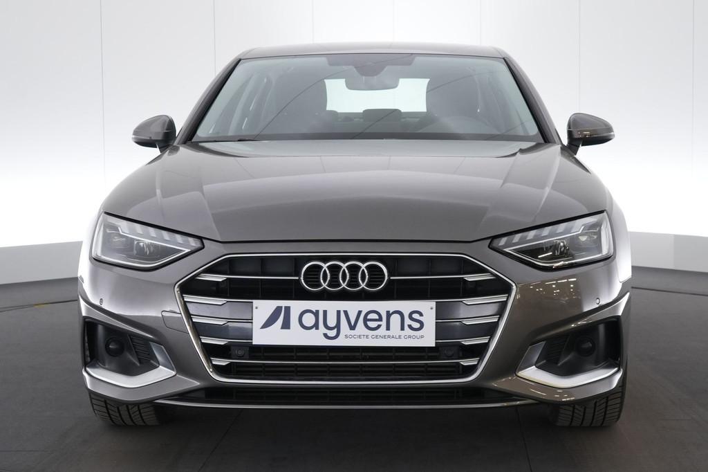 (2BRN855) AUDI A4, Argent ou Gris, Achat, Entreprise, Carnet d'entretien