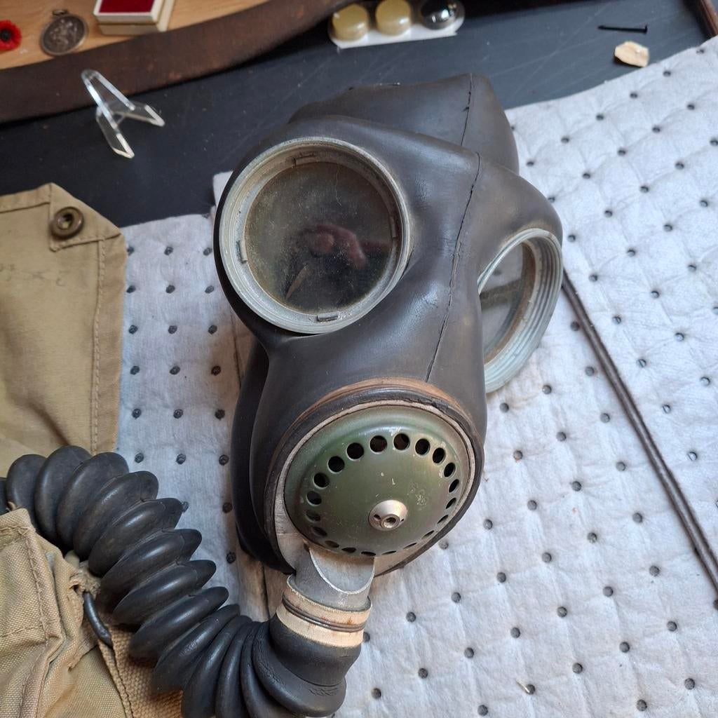 Masque à gaz britannique de la Seconde Guerre mondiale, Collections, Enlèvement ou Envoi