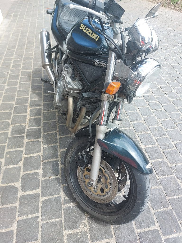 Naked bike suzuki bandit 600, Motos, Motos | Suzuki, 599 cm³, Occasion, Plus de 35 kW, Particulier